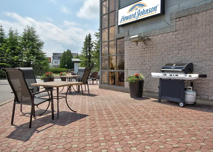 Hotel Clarion Pointe Quebec Airport